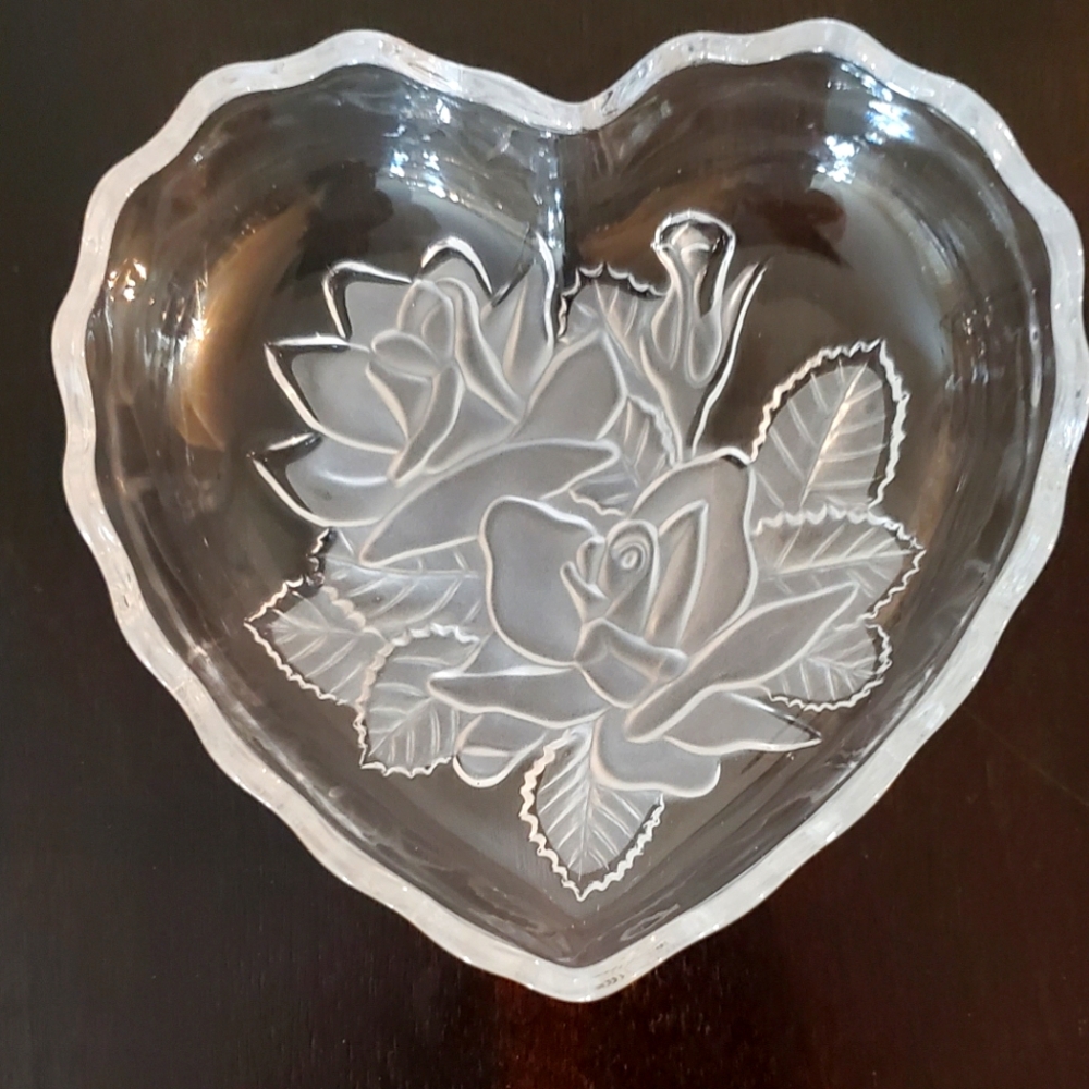Vintage Mikasa Frosted Crystal Heart Dish